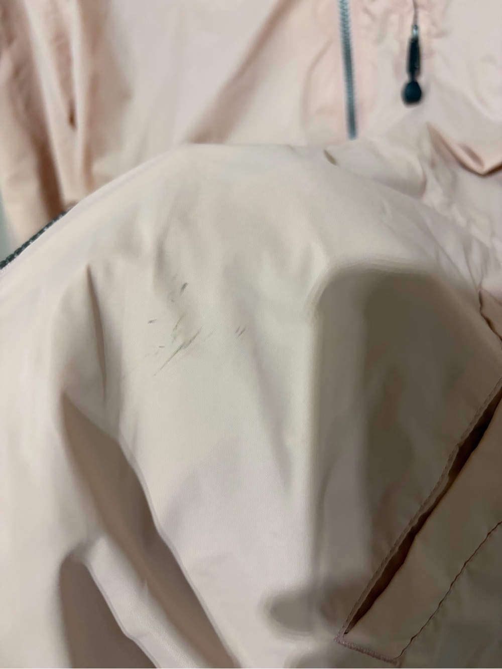 Carhartt rain jacket - Picture 4 of 5